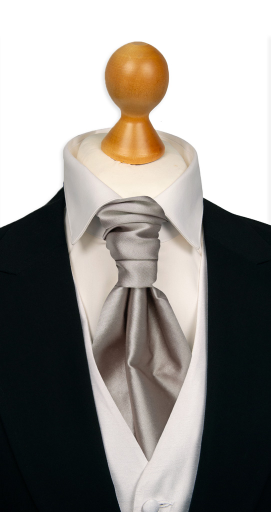 SATIN LATTE gebundene plastron